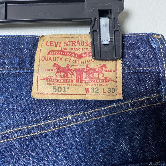 Levi’s 501 Mens Button Fly Jeans 90s Baggy Y2K Size 32x30 Blue Vintage - Picture 5 of 8